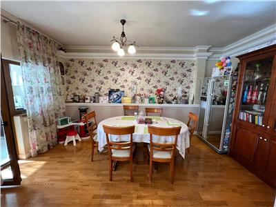 Apartament 4 camere, 105mp utili de vanzare in Focsani Nord