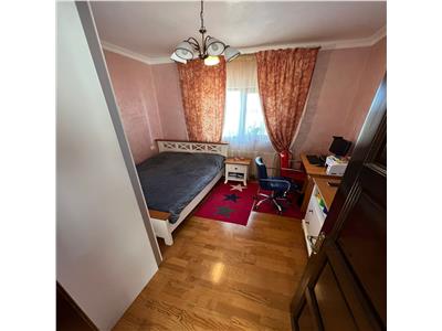 Apartament 4 camere, 105mp utili de vanzare in Focsani Nord