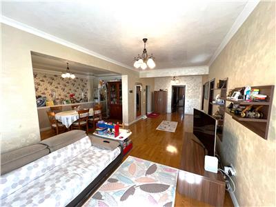 Apartament 4 camere, 105mp utili de vanzare in Focsani Nord