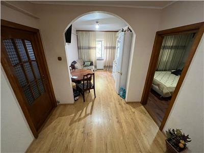 Apartament 2 camere, etaj 3 cu acoperis zona Kaufland