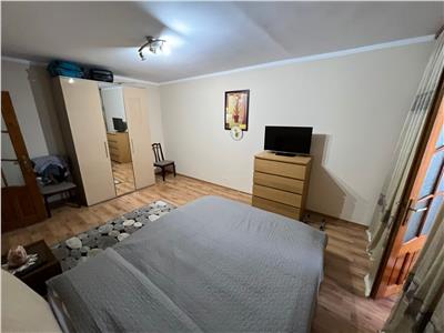 Apartament 2 camere, etaj 3 cu acoperis zona Kaufland