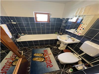 Apartament 3 camere,mobilat,Centrala+AC, etaj 3, zona Restaurant Urban