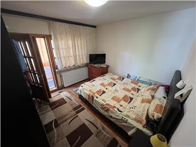 Apartament 3 camere,mobilat,Centrala+AC, etaj 3, zona Restaurant Urban