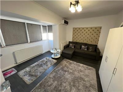 Apartament 3 camere, etaj 10, renovat si mobilat