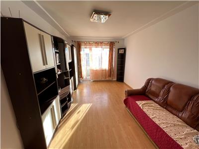 Apartament 2 zona Comisariat - Sala Polivalenta etaj 10 renovat