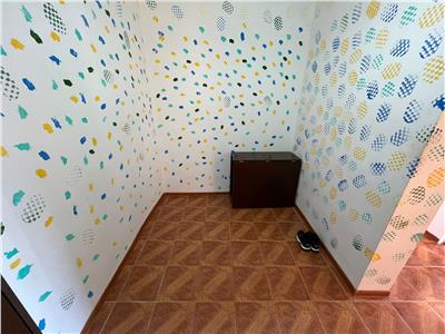 Apartament 2 zona Comisariat  Sala Polivalenta etaj 10 renovat