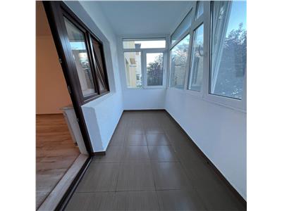 Apartament 2 camere, etaj 1,zoan Liceul Economic