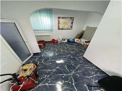 Spatiu Comercial strada, 48 mp, pretabil pentru orice activitate