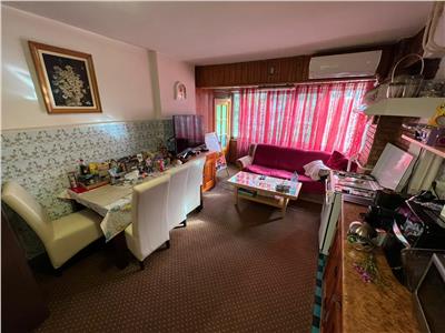 Apartament 3 camere, etaj 2, zona Zimbru , 1 loc de parcare