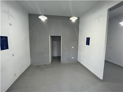 Spatiu Comercial stradal,50 mp, zona Sala Polivalenta
