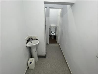 Spatiu Comercial stradal,50 mp, zona Sala Polivalenta
