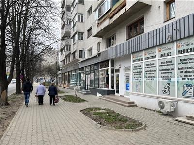 Spatiu Comercial stradal,50 mp, zona Sala Polivalenta