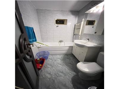 Spatiu comercial + apartament de vanzare zona Independentei