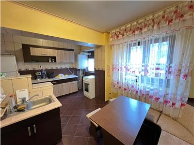 Apartament 2 camere  , etaj 1 , zona Teatru