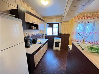 Apartament 2 camere  , etaj 1 , zona Teatru