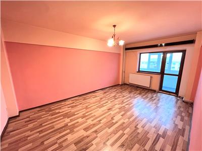 Apartament 3 camere, etaj 4, Bdul Unirii  Sala Polivalenta