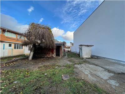 Teren de vanzare pe str Odobesti 976mp