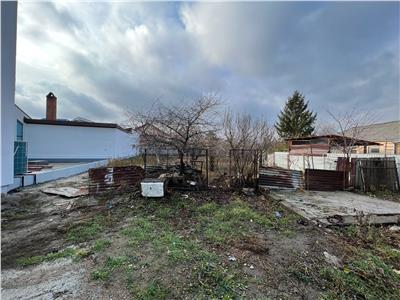 Teren de vanzare pe str Odobesti 976mp