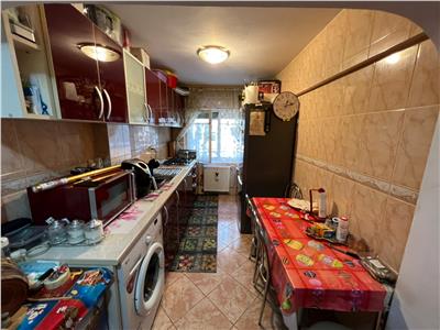 Apartament 2 camere, parter, 50mp zona Lidl  Barsei