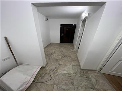 Spatiu comercial/apartament 2 cam, renovat 2022, Scoala 2
