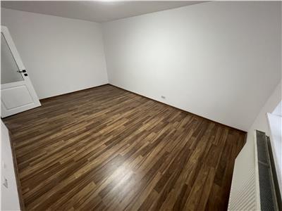 Spatiu comercial/apartament 2 cam, renovat 2022, Scoala 2