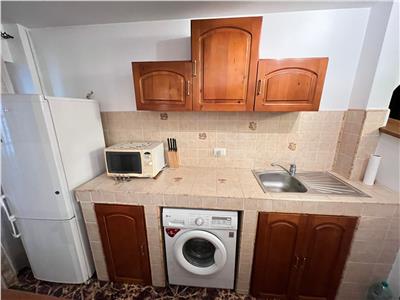 Apartament 3 camere, etaj 3, zona Brailei , mobilat, utilat , liber