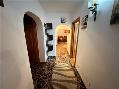 Apartament 3 camere, etaj 3, zona Brailei , mobilat, utilat , liber