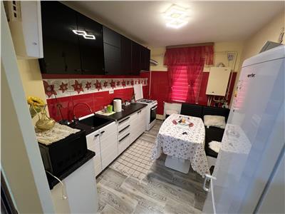 Apartament 2 camere, parter, renovat, zona OBOR