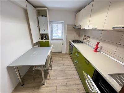 Apartament 3 camere , parter, mobilat partial, CT, AC, izolat