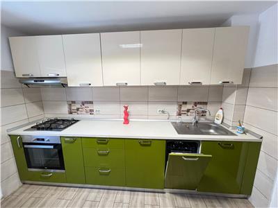 Apartament 3 camere , parter, mobilat partial, CT, AC, izolat