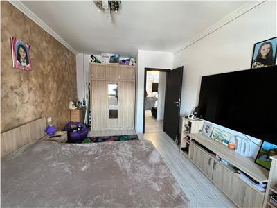 Apartament 3 camere, bloc 2016, etaj 6 cu lift, boxa 14mp