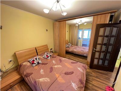 3 camere, etaj 1, 74mp, zona Longinescu , renovat si mobilat