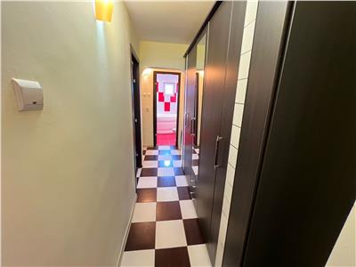Apartament 3 camere, etaj 2, zona Brailei, mobilat si utilat