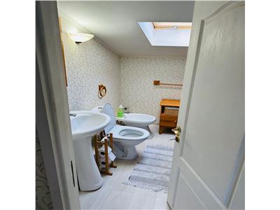 Apartament 3 camere tip Penthouse, Lidl Piata Victoriei