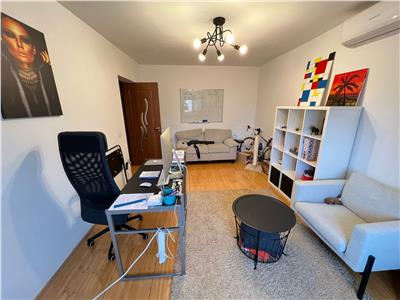 Apartament 2 camere, etaj 4, renovat , mobilat si utilat , zona Tribunal
