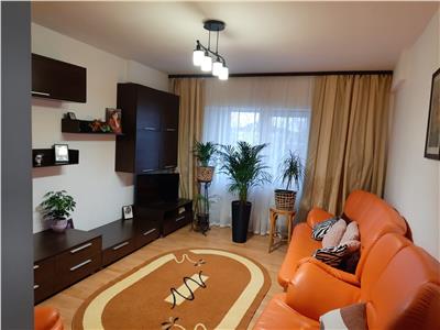 Apartament 2 camere, B-dul Garii , etaj 4,  mobilat, 64mp !