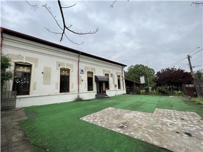 Spatiu Comercial Stradal Central- se inchiriaza in functie de suprafata dorita