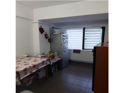 Apartament 2 camere, etaj 2/3, zona Penny - Obor