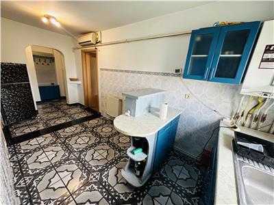 Apartament 2 camere,mobilat si utilat, etaj 4, zona Big Focsani
