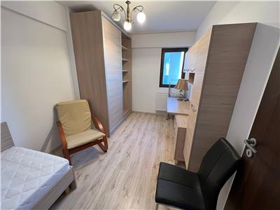 Apartament 3 camere, etaj 2, bloc nou , mobilat complet