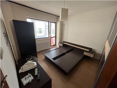 Apartament 3 camere,etaj 6(lift nou),ultracentral- Piata Unirii