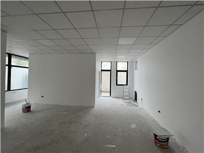 Spatiu comercial zona Politie,BLOC NOU,271 mp