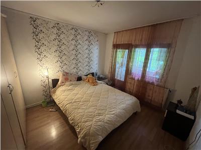 Apartament 3 camere,parter,centrala termica, zona ULTRACENTRALA