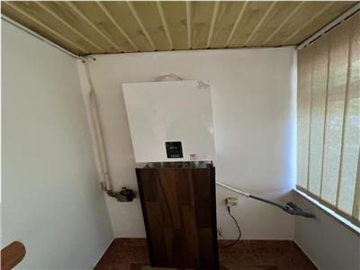 Apartament 4 camere/spatiu comercial/ parter/ Brailei