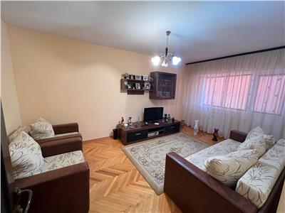 Apartament 3 camere, ultracentral, etaj 9, renovat ,mobilata si utilat