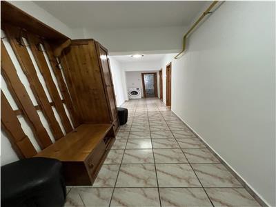 Apartament 3 camere,mob+ utilat, centrala, strada Mitropolit Varlaam