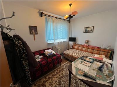 Apartament 3 camere,  82mp, etaj 2  Casa Vranceana