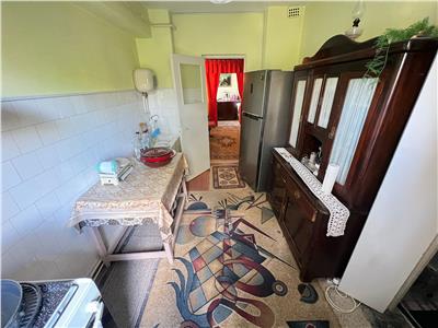 Apartament 3 camere,  82mp, etaj 2  Casa Vranceana