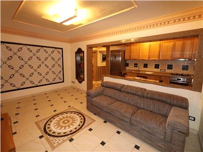 Apartament 3 camere, etaj 3, Inspectoratul Scolar  super lux