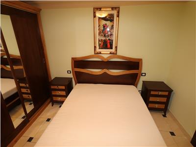 Apartament 3 camere, etaj 3, Inspectoratul Scolar  super lux